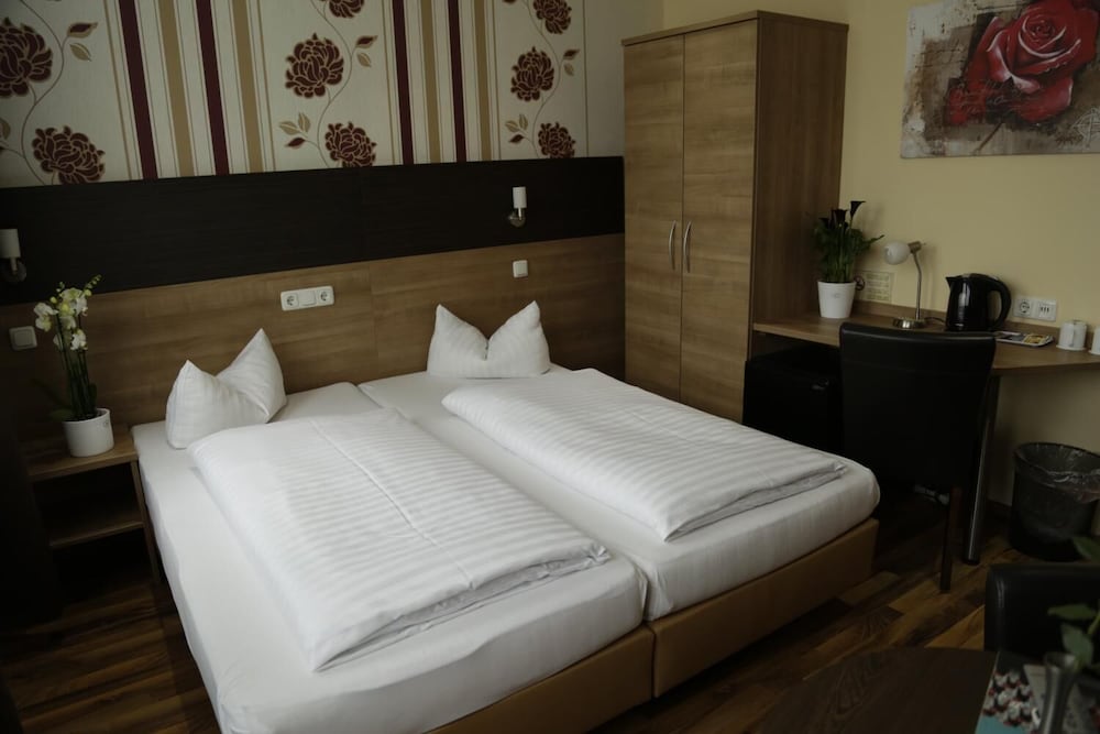 Alexander Business Hotel 9/21