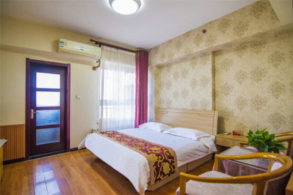 Golden Tree Business Hotel 9/25