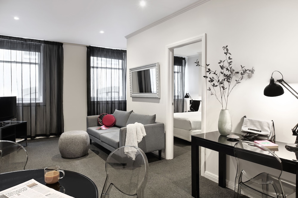 Punthill Flinders Lane 38/64