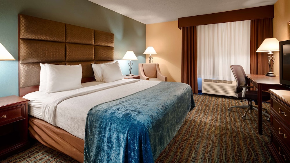 Best Western Holiday Manor 22/49