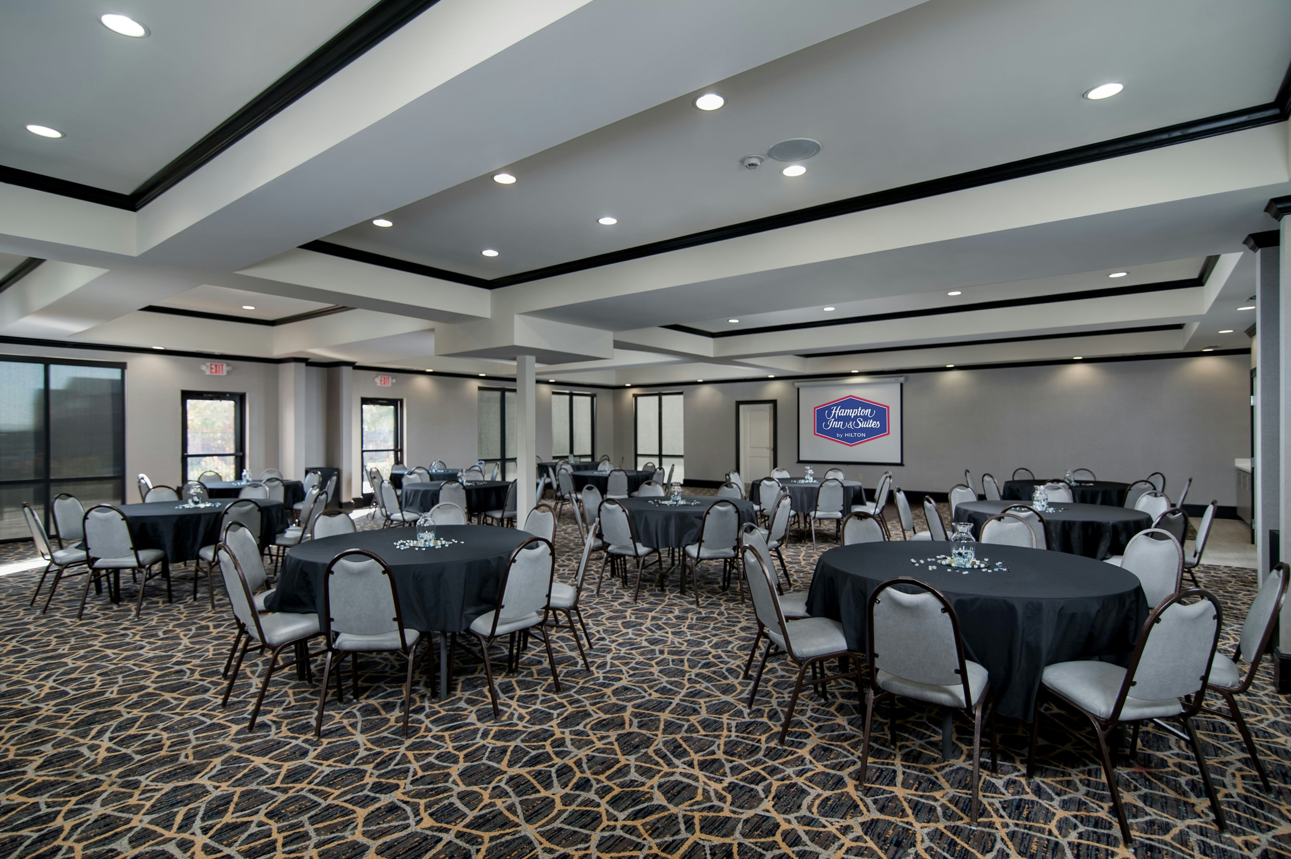 Hampton Inn Suites Fort Worth Fossil Creek 18/22