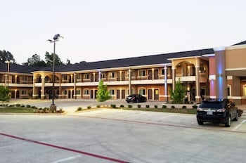 Executive Inn and Suites Tyler 43/51