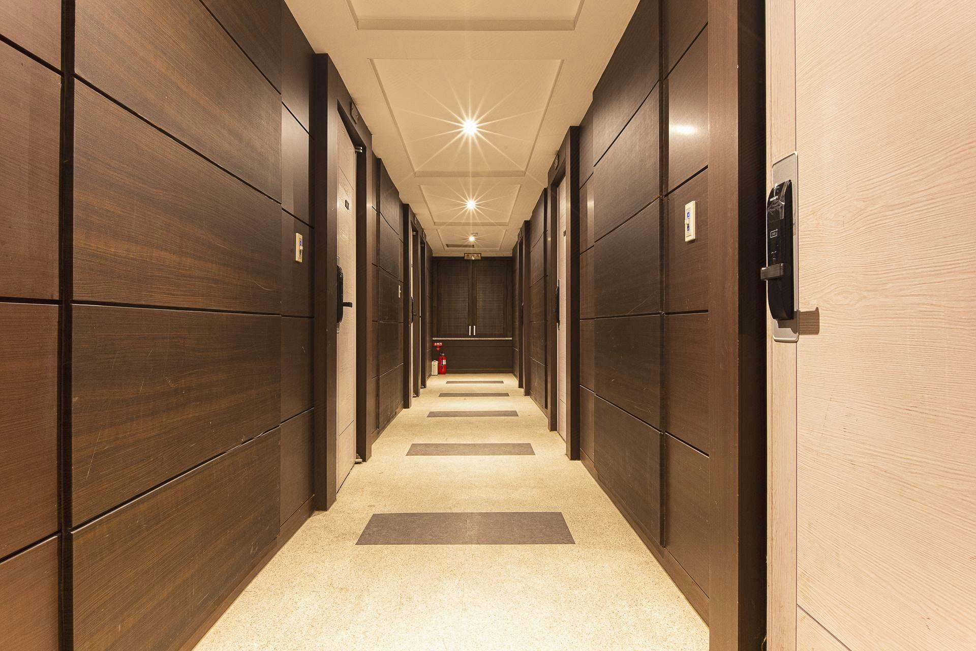 Suwon Station J Hotel 17/25