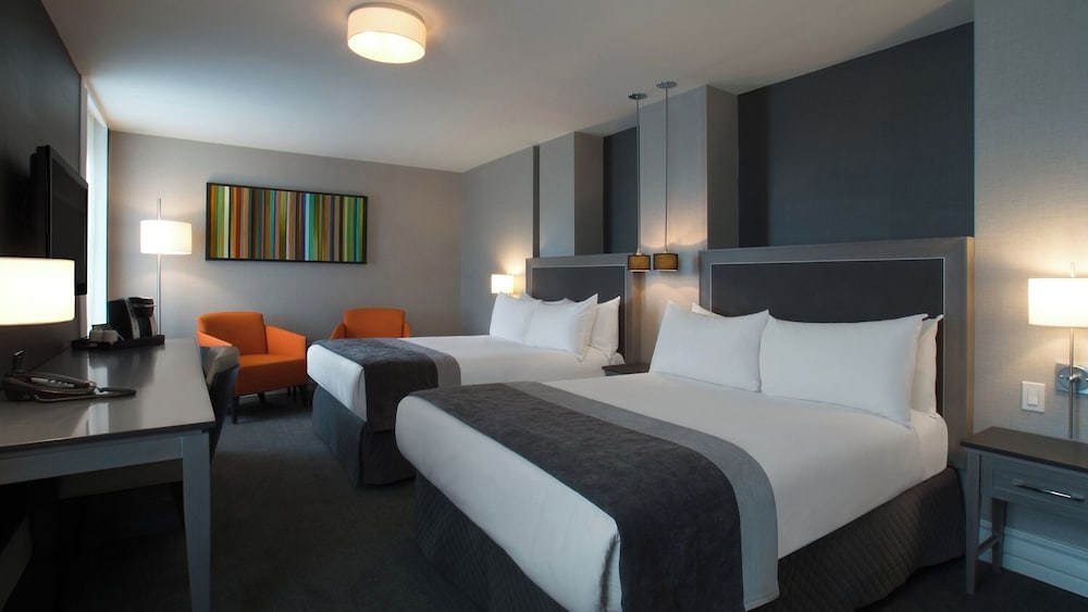 CLASSIC, 2 DOUBLE BEDS