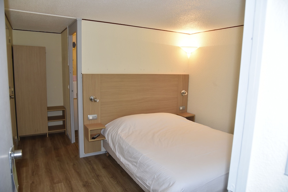 greet Hotel Chatellerault 9/43