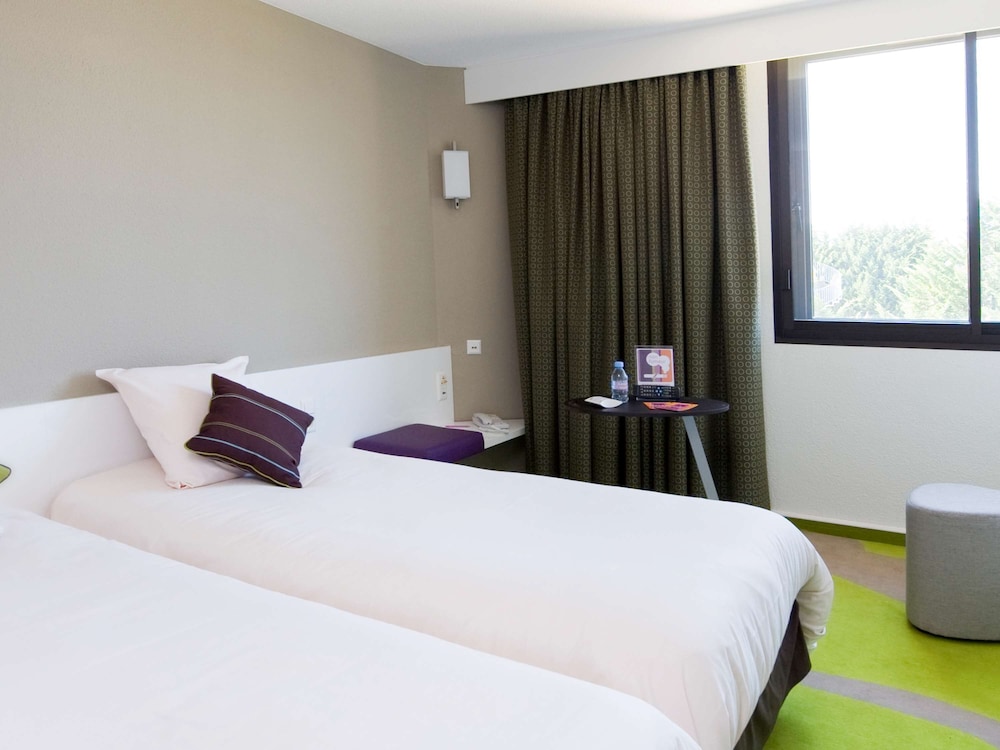 IBIS STYLES BORDEAUX AEROPORT 17/68