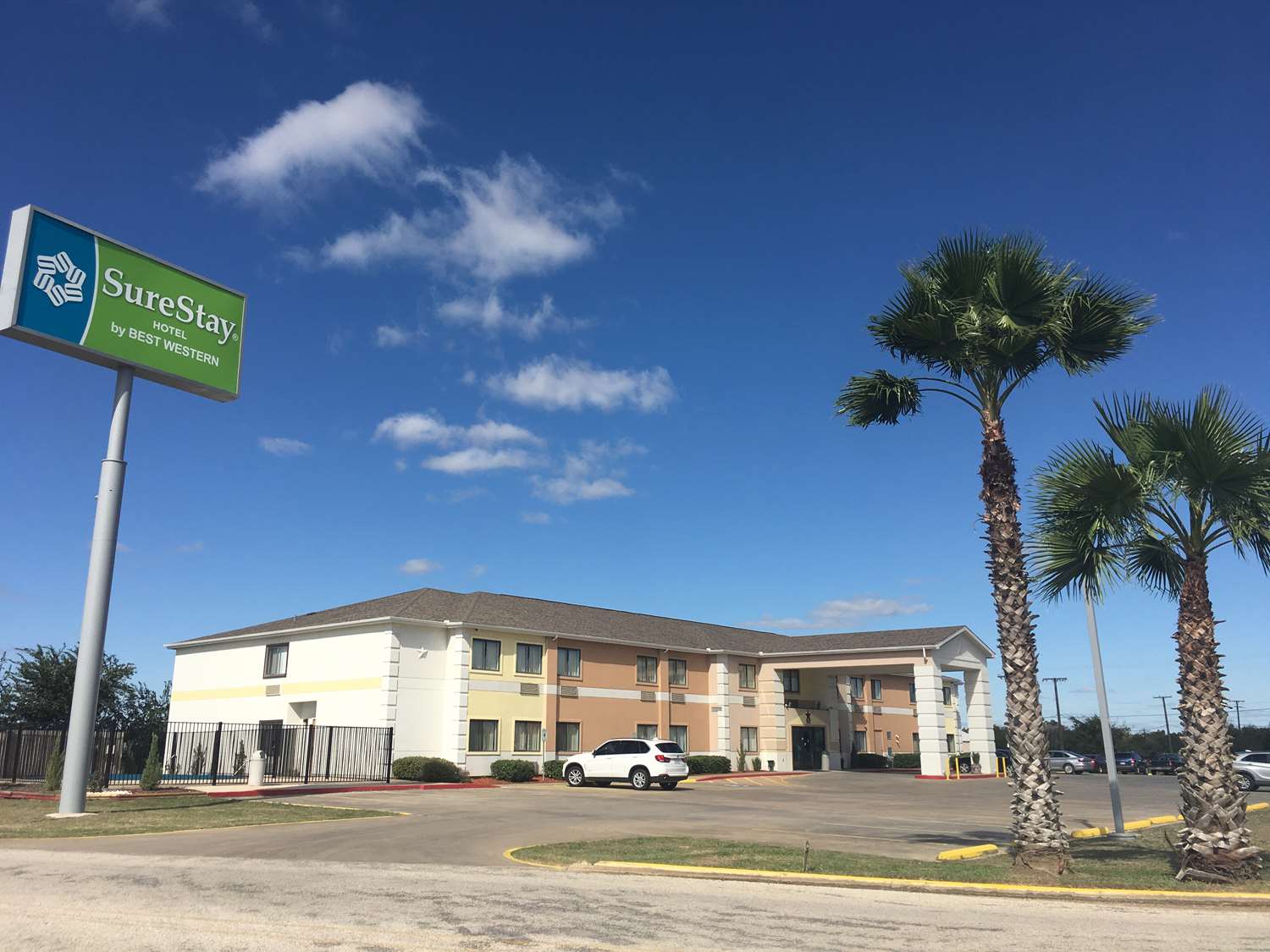 SureStay Hotel by Best Western Weimer in WEIMAR - TX