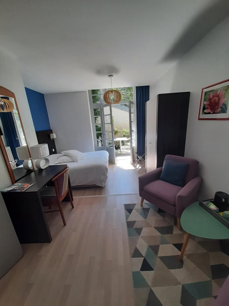 Hotel Regina 27/48