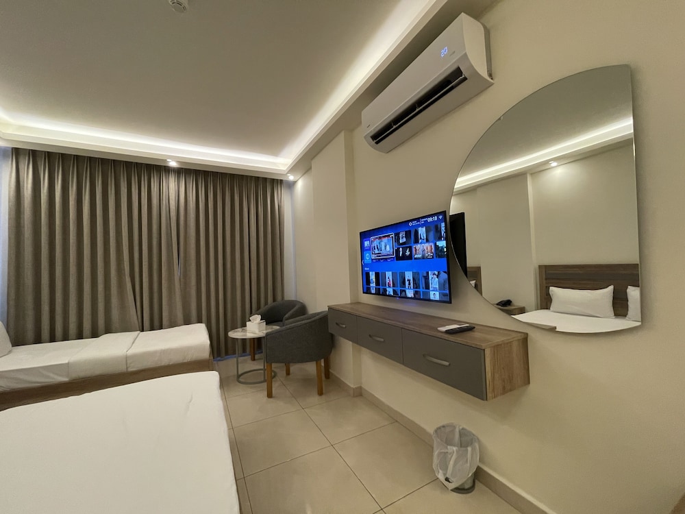 Aster Hotel Aqaba 39/41