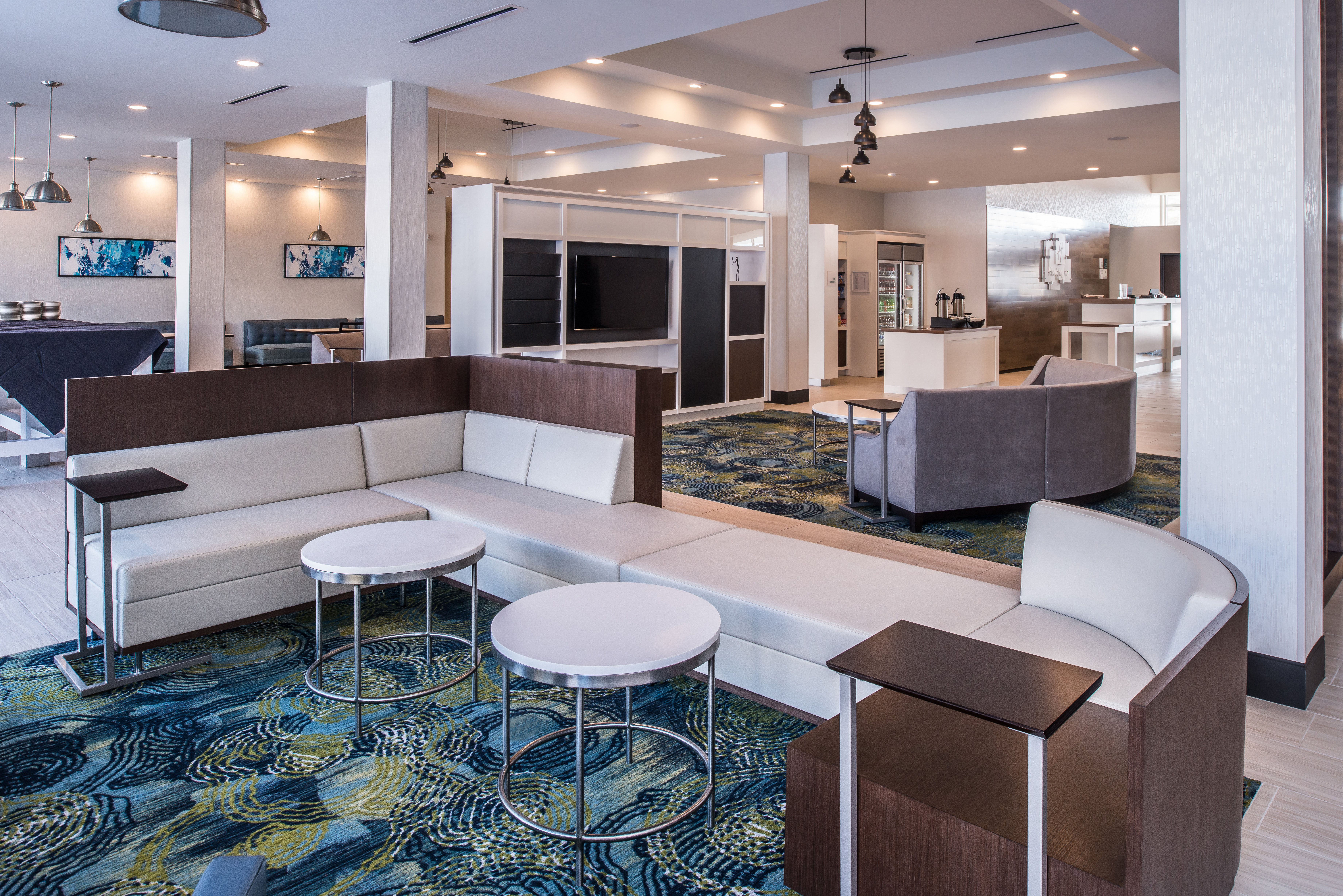 Holiday Inn Detroit Northwest Livonia 8/74