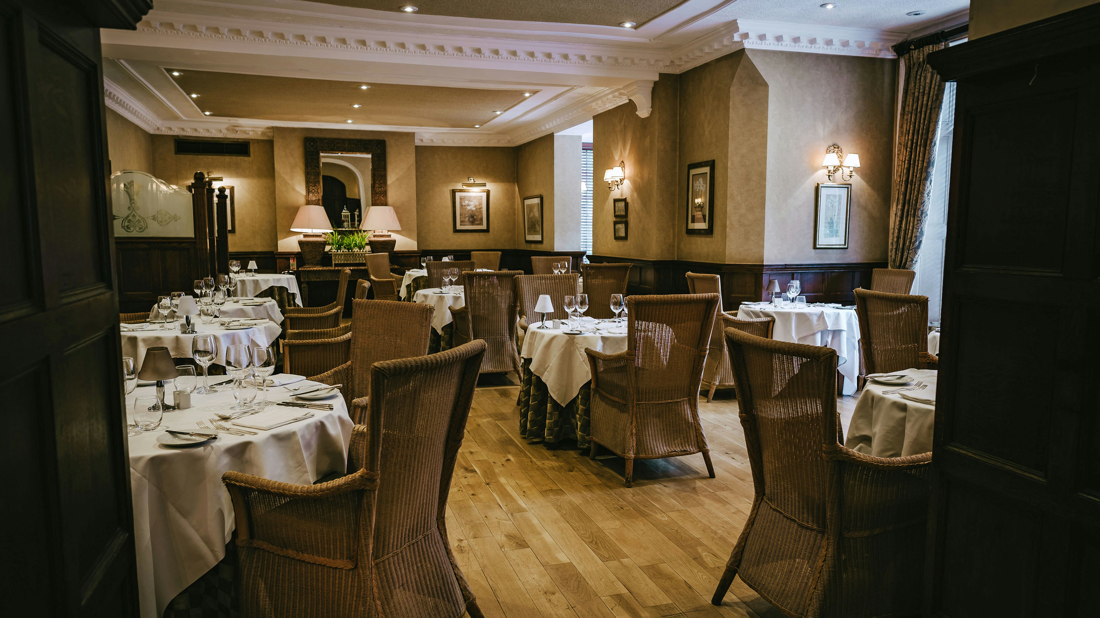 Rowton Hall Country House Hotel And Spa 64/73