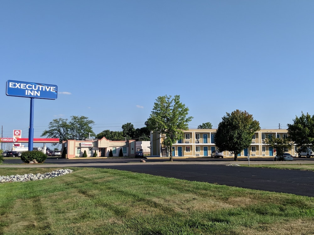 Americas Best Value Inn - Indy Northwest photo3
