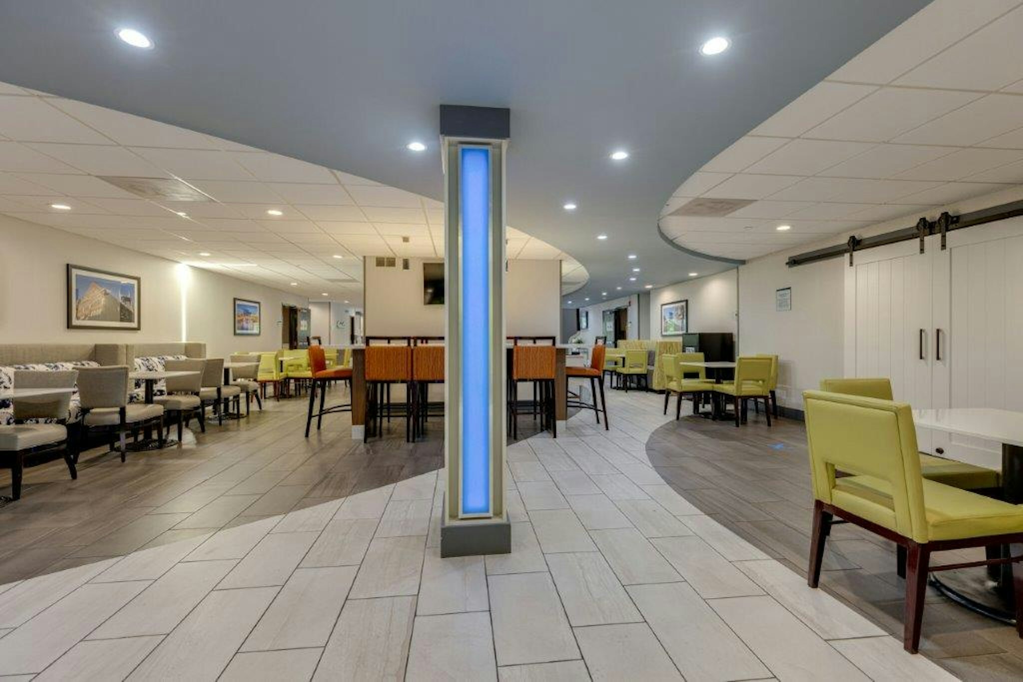 Alexis Inn and Suites Nashville Airport 35/40