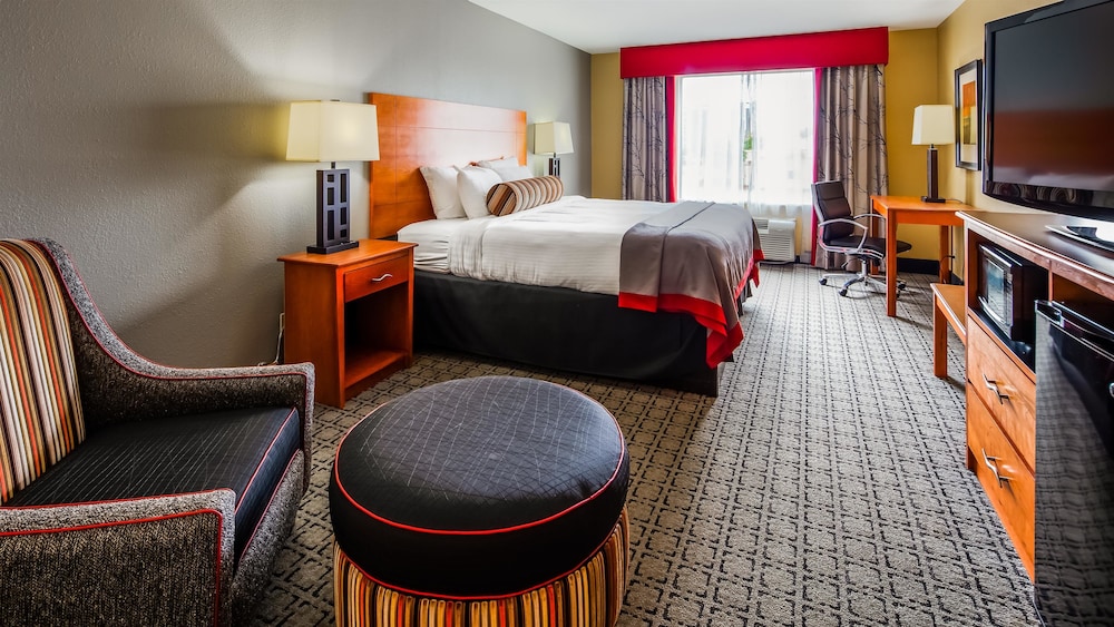 Best Western Plus Jackson Downtown-Coliseum 13/33