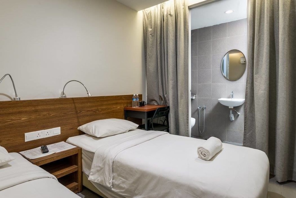 Max Hotel Subang Jaya 9/35