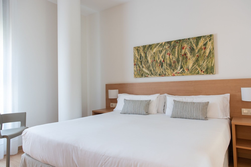 Aura Park Aparthotel 19/69