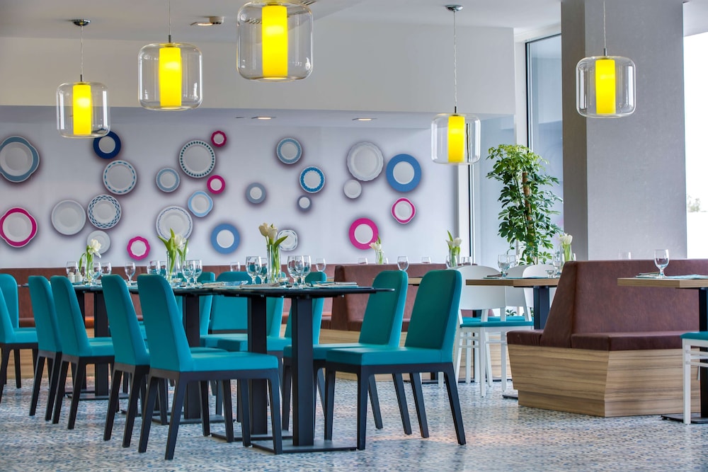 بارك إن باي راديسون الدمام(Park Inn By Radisson Dammam.) 59/73