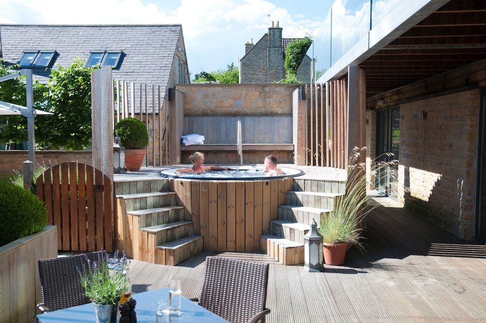 Feversham Arms Hotel Verbena Spa 5/75
