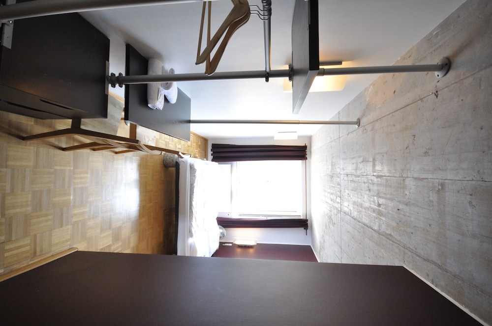 Five Elements Hostel Frankfurt 48/51