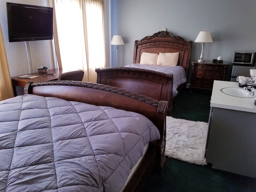 Monte Villa Inn 12/36
