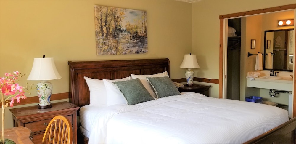 Carmel Valley Lodge And Resort 15/50