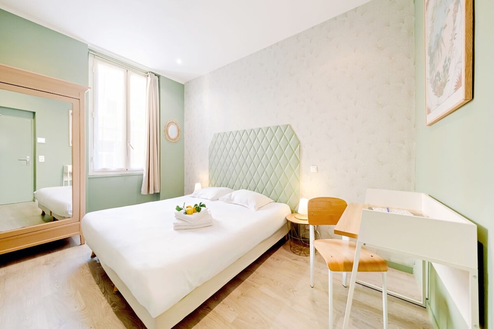 Hotel Lemon 15/50
