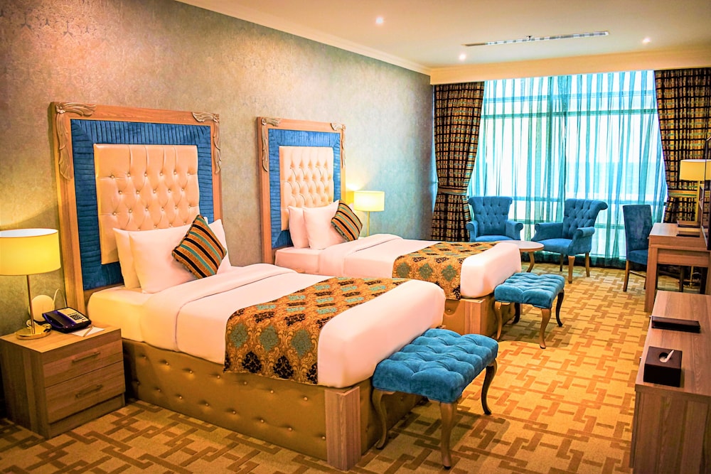 SAPPHIRE PLAZA HOTEL 22/79