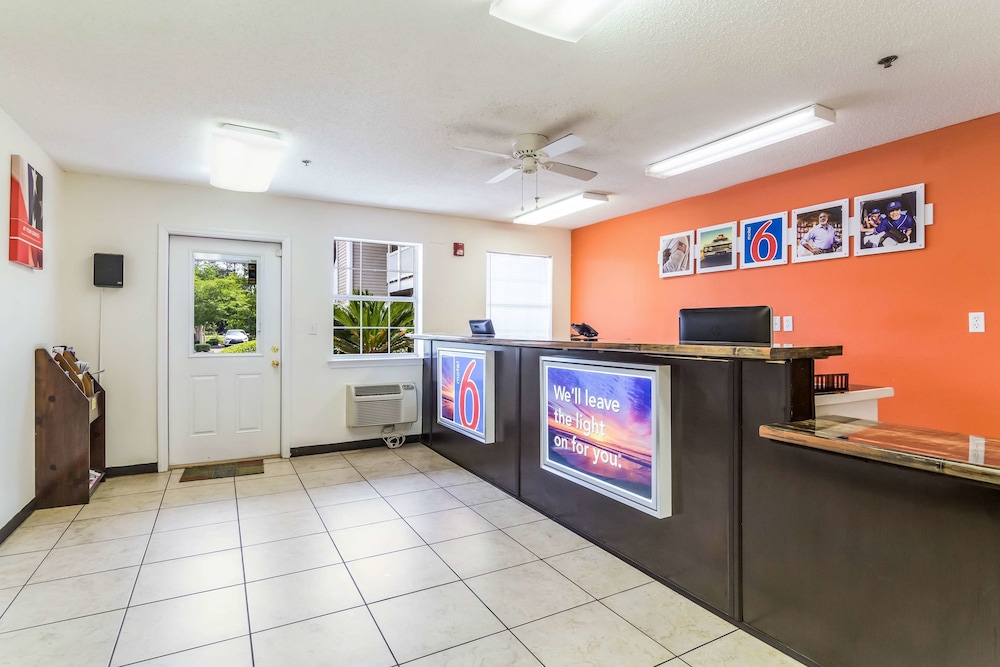 Lobby at Motel6 Gulf Shores, AL, GULF SHORES - AL