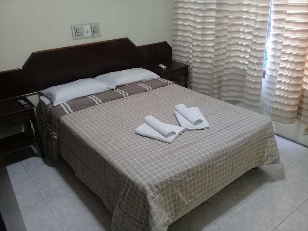 Hotel Piarras 10/52