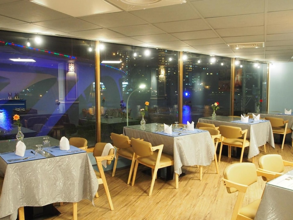 Bitan Hotel 42/61