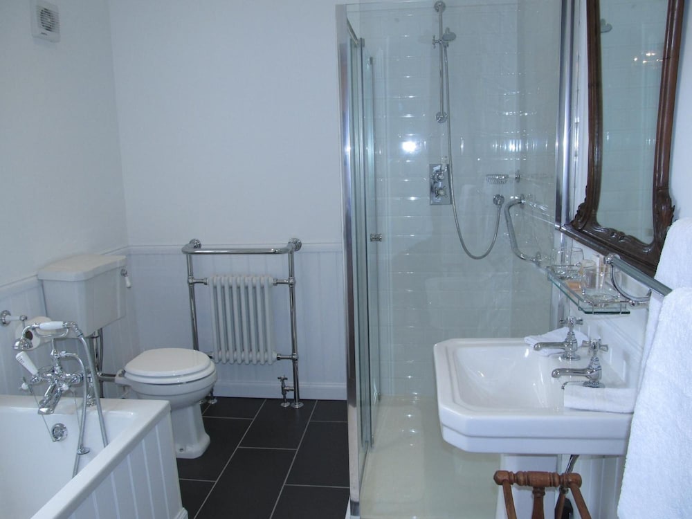 The Townhouse 45/46