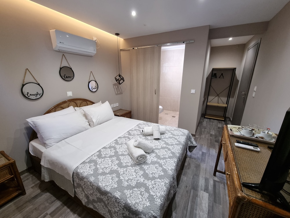Hotel Parthenis 8/49