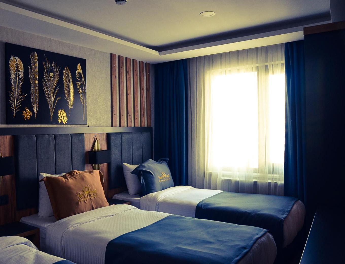Rua World Hotel 6/45