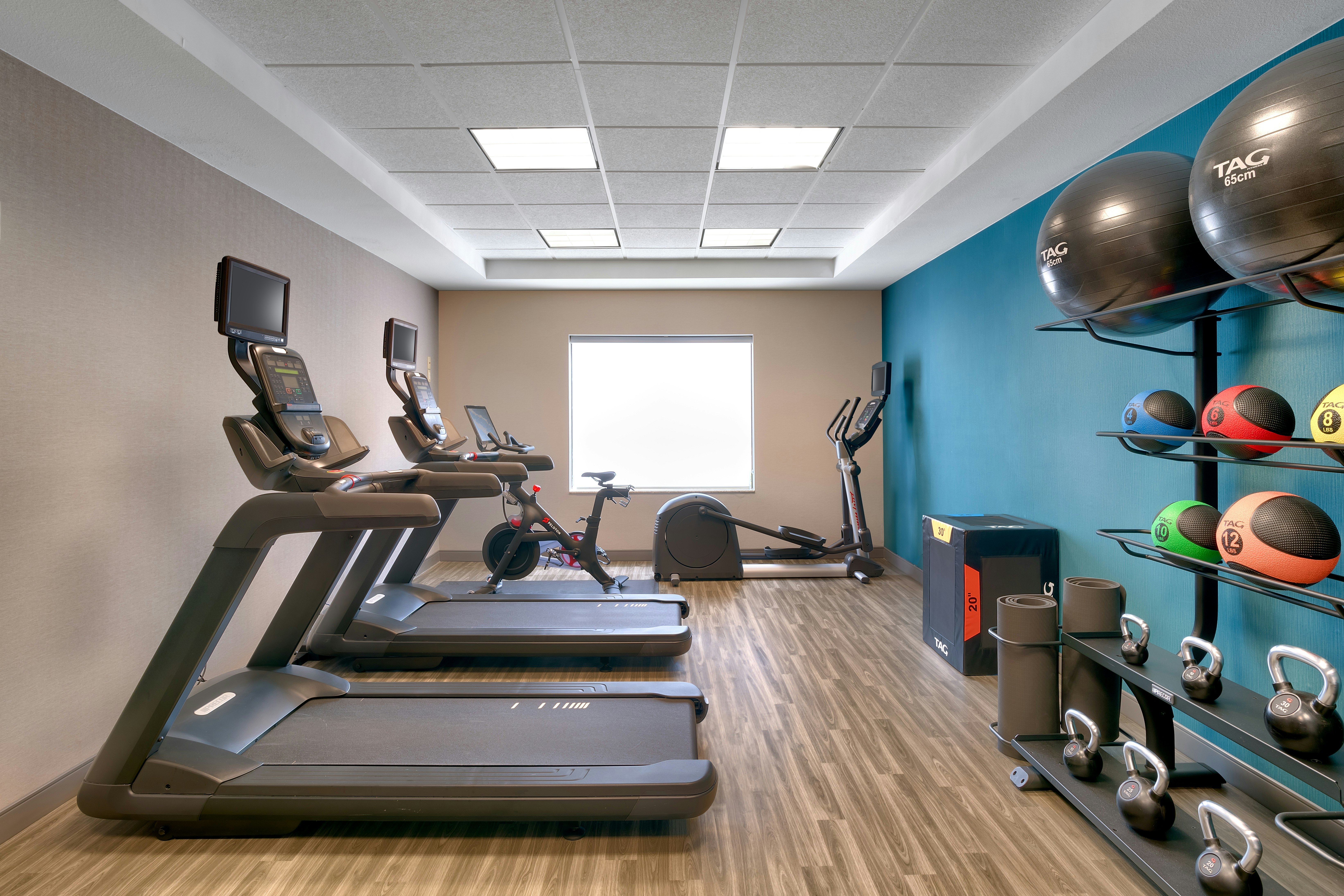 Hampton Inn Suites Ft Worth Burleson 10/19
