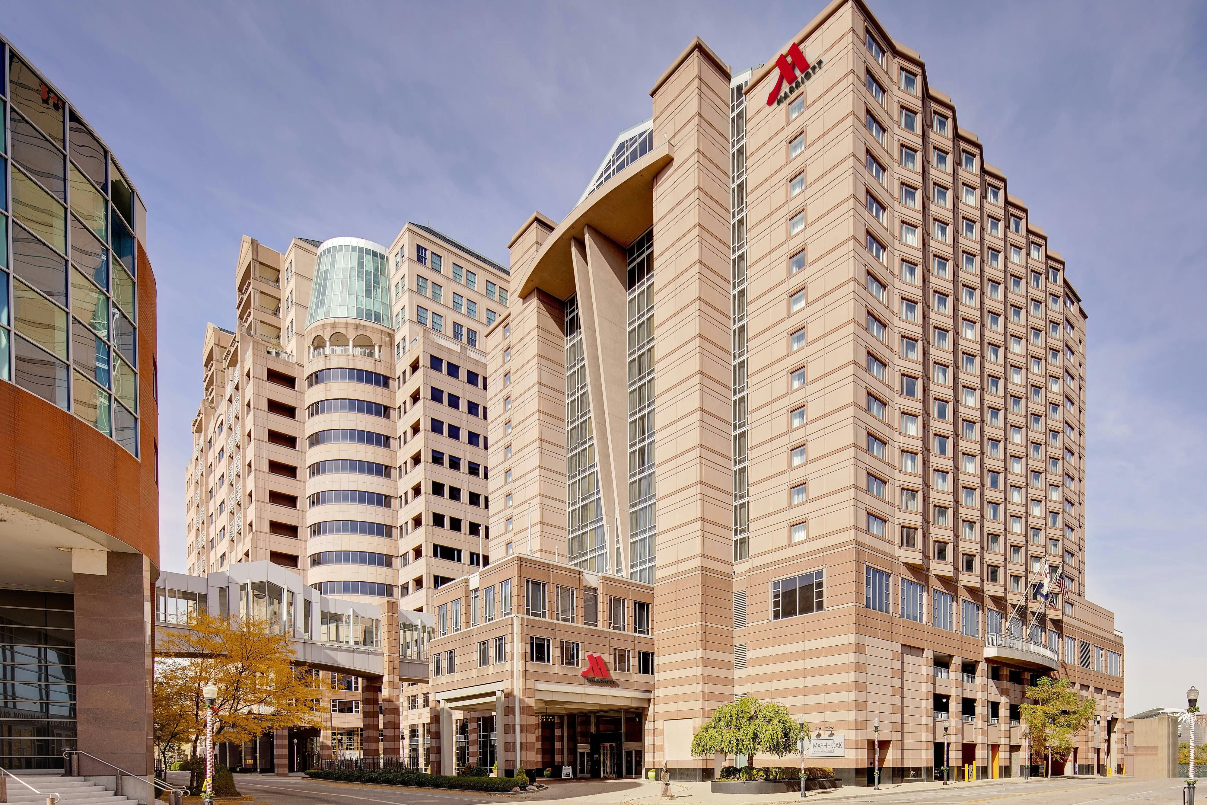 Marriott Cincinnati Rivercenter 3/37