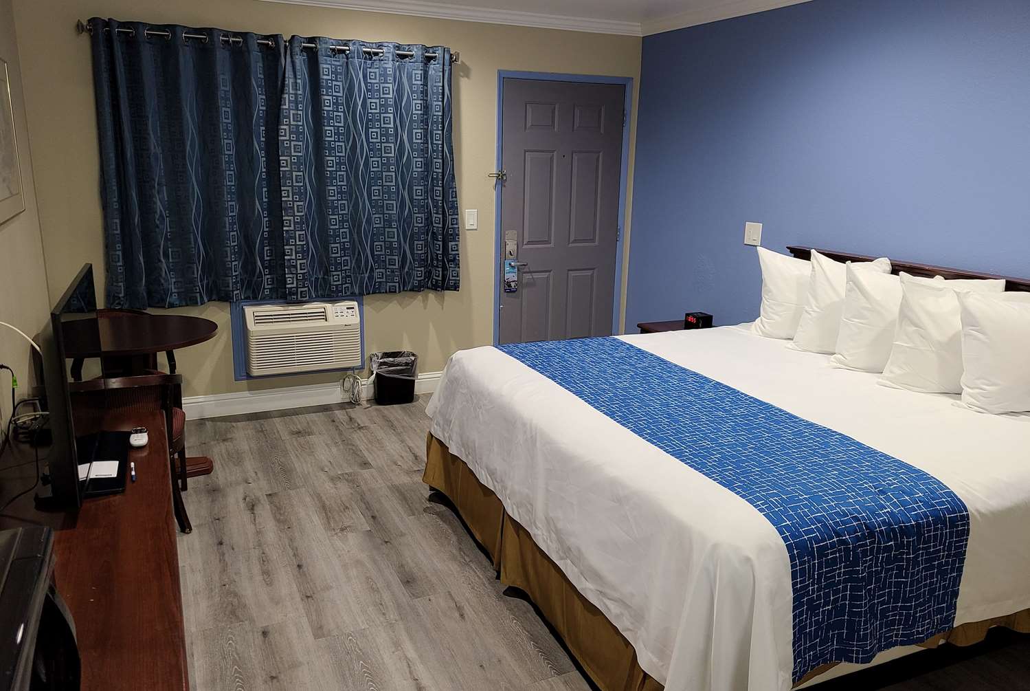 Travelodge by Wyndham Clearlake 16/36