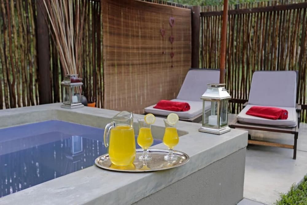Turaco Lodge 6/47