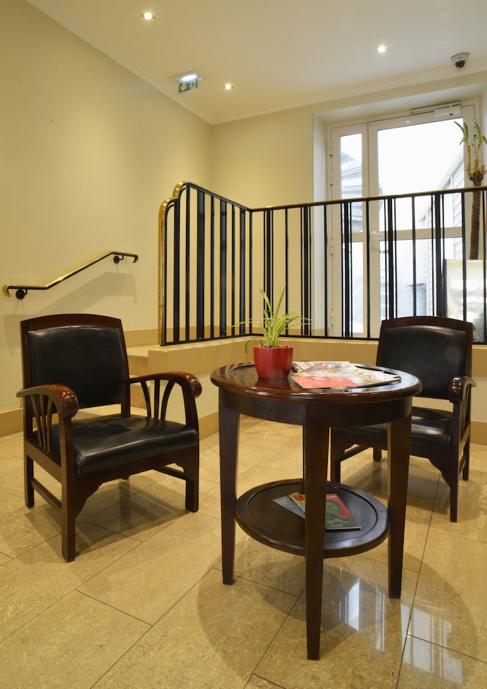 Hotel Ambassadeur Paris 40/46