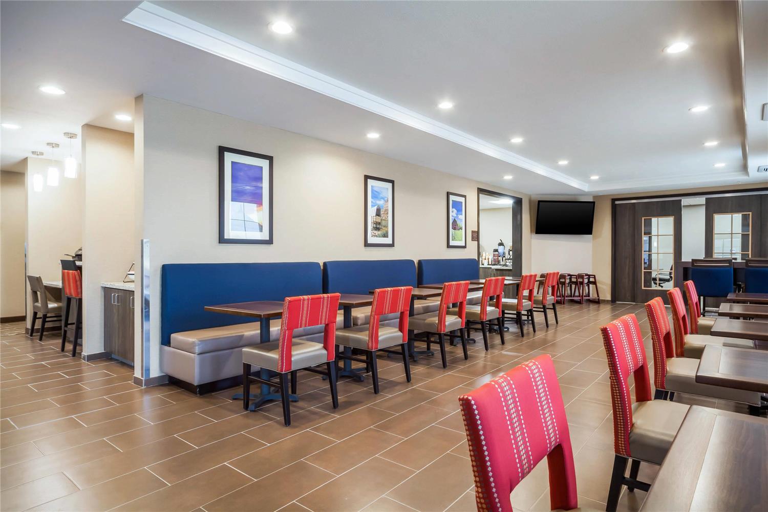 Comfort Inn and Suites North Platte I-80 20/30