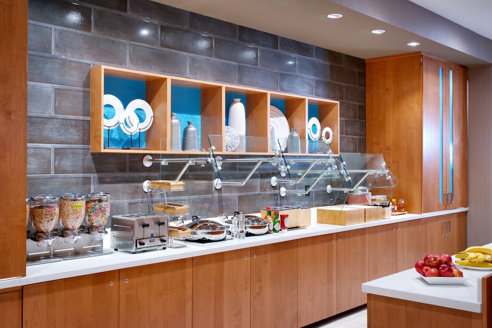 SpringHill Suites by Marriott Cottonwood 23/47