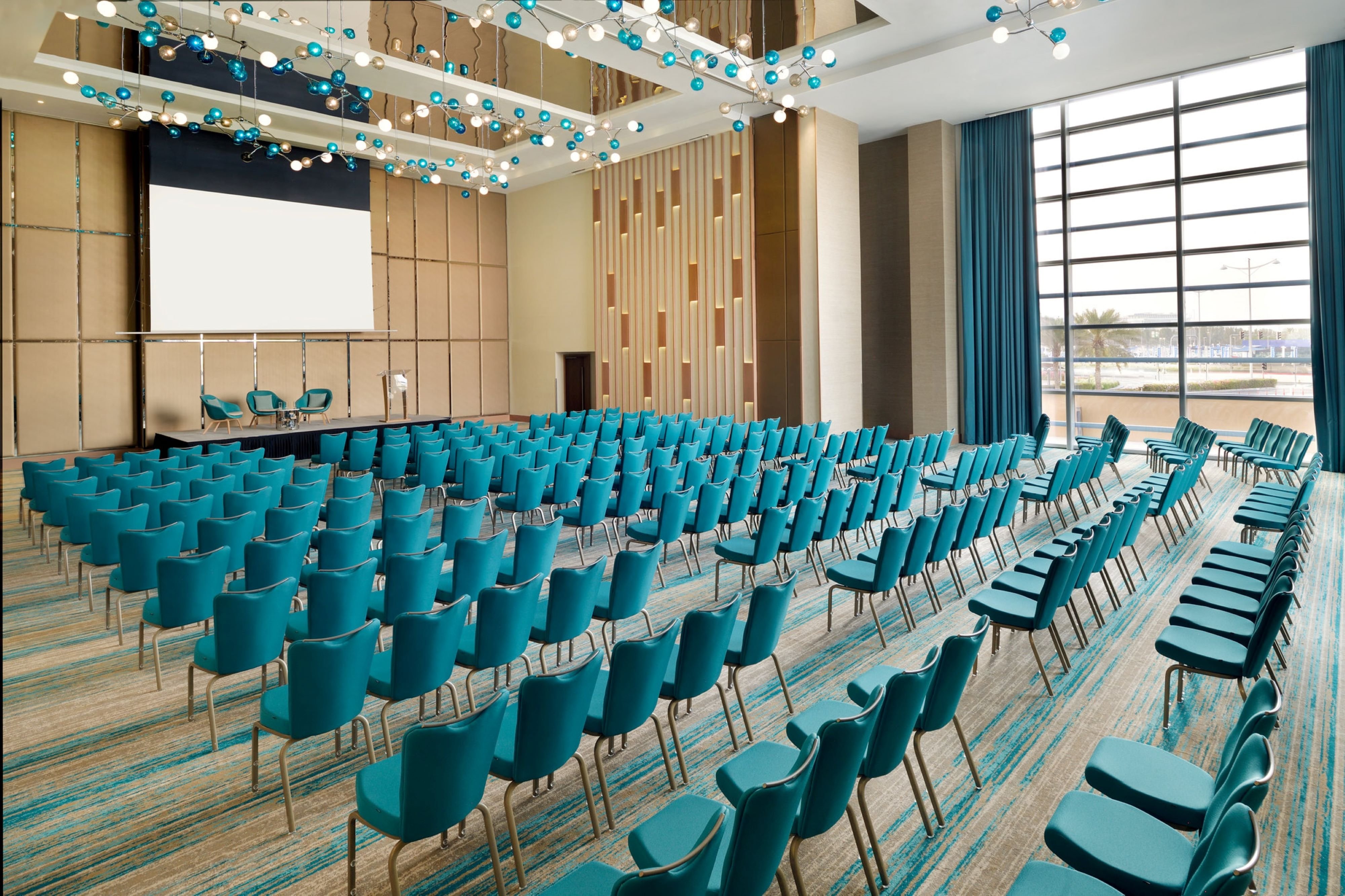 Holiday Inn & Suites - Dubai Festival City, an IHG Hotel 65/70