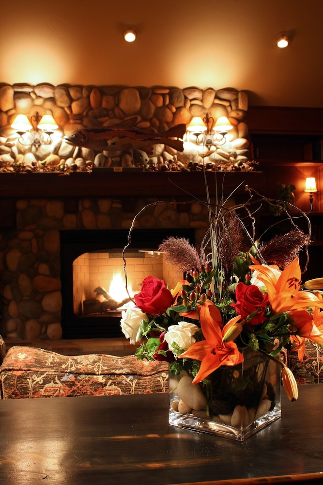 Mountain Lake Lodge 27/68