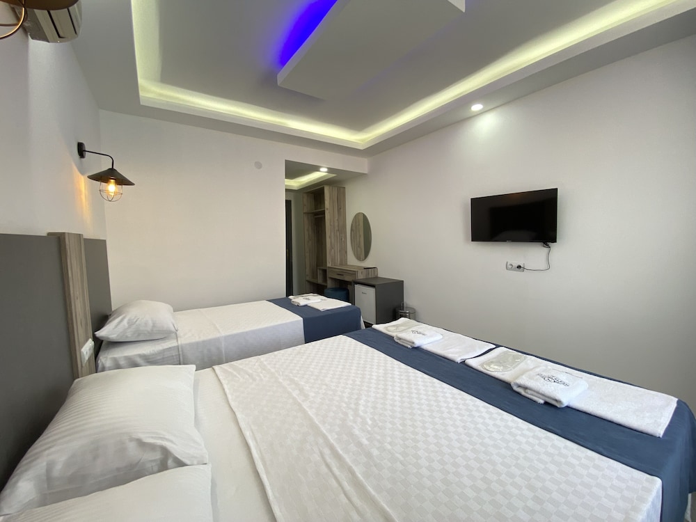 Nefis Hotel 25/60