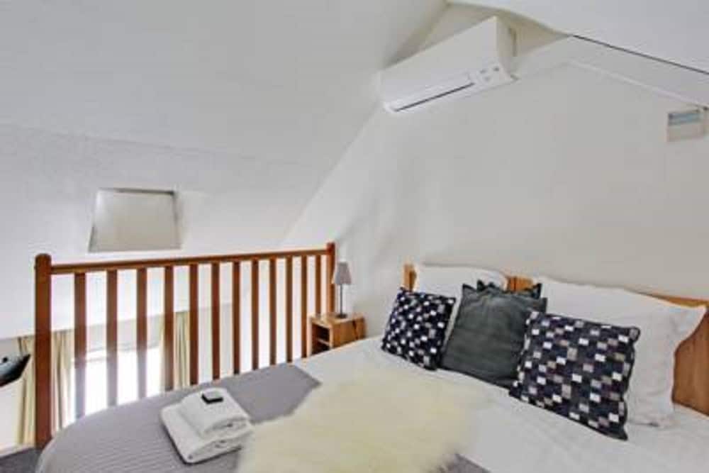 Short Stay Group Residence Les Lilas Serviced Apartments 18/48