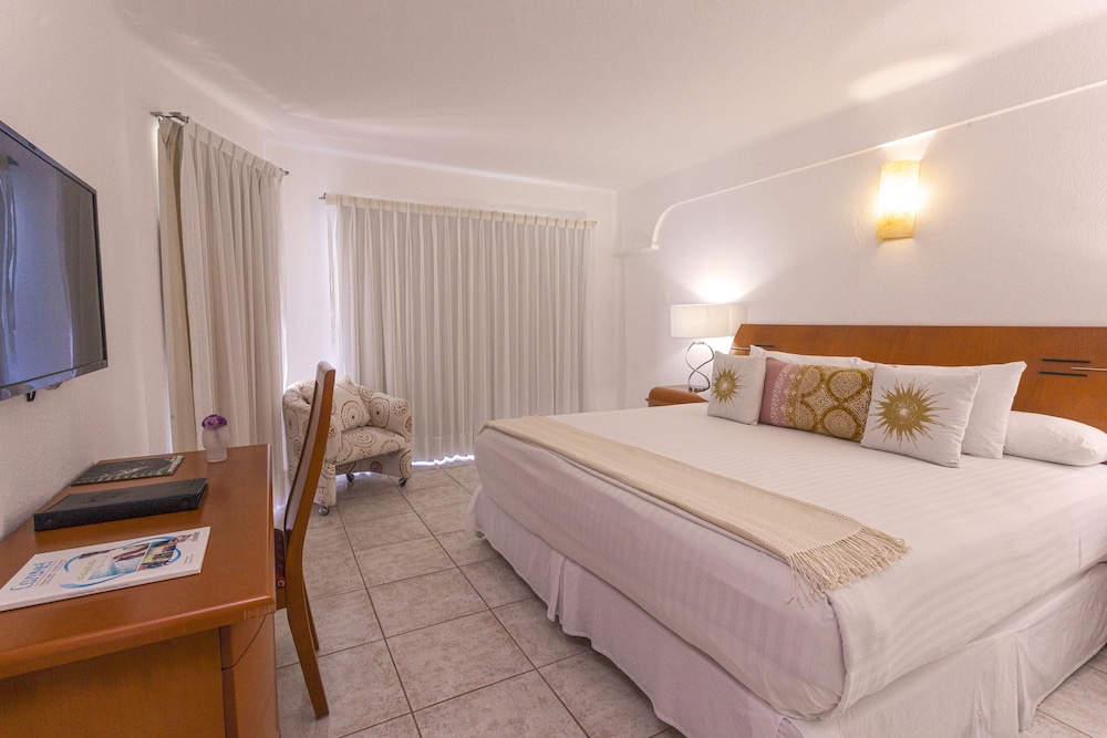 Coral Princess Hotel & Dive Resort 19/78