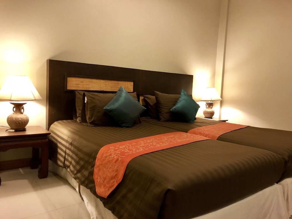 Hua Hin White Sand 30/75