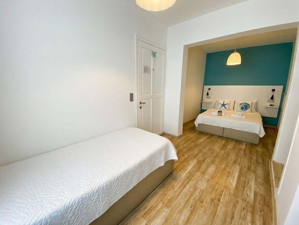 STANDARD, DOUBLE BED