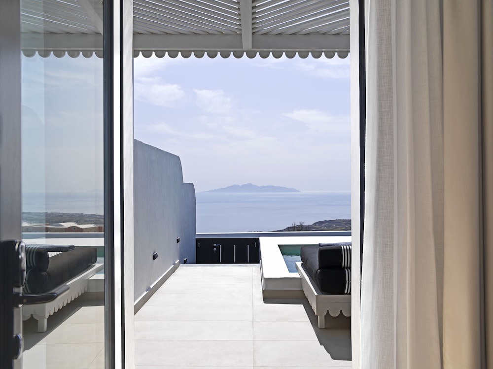 Lagoon, Suite, Twin Beds, Sea View, Shared Pool، Cresanto Luxury Suites 6/8