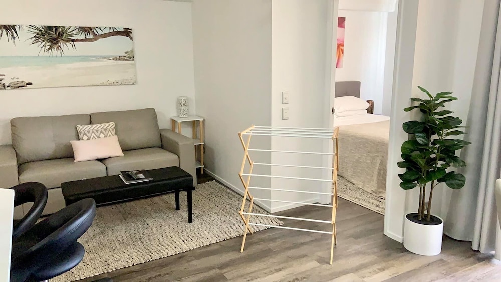 Aruba Surf Resort 35/69