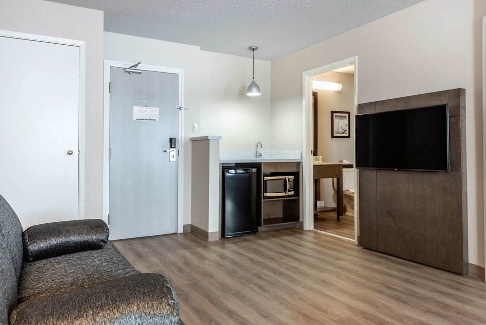 Quality Suites Quebec 13/35